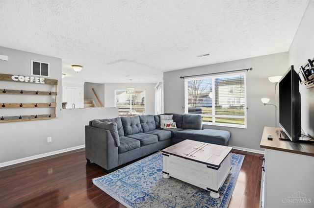 6714 Bedington Lane, Morrow, OH 45152