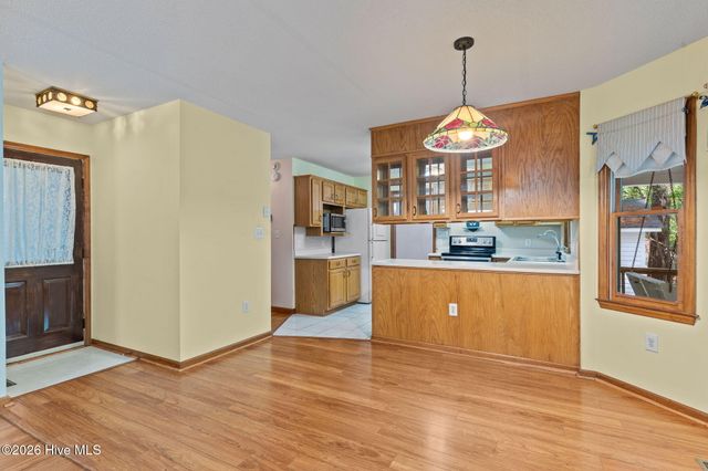 10224 Timber Ridge Court SE, Leland, NC 28451