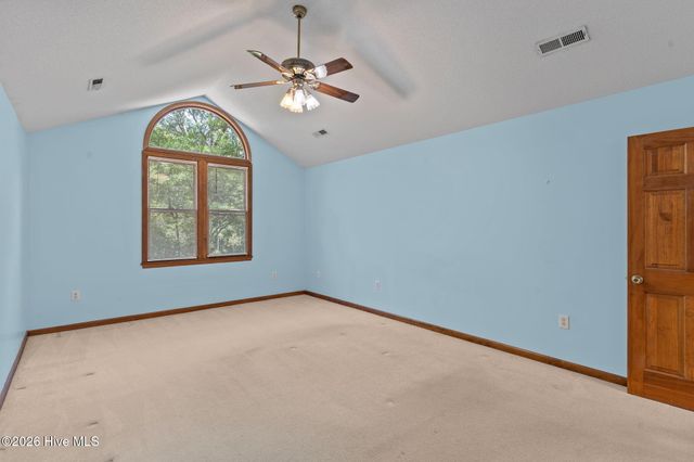 10224 Timber Ridge Court SE, Leland, NC 28451