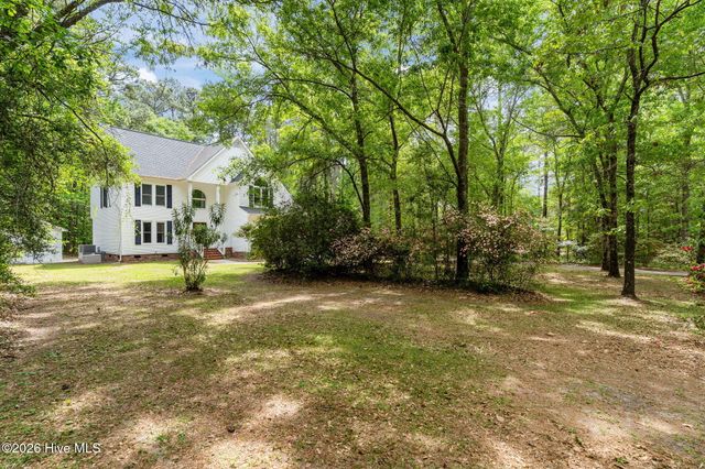 10224 Timber Ridge Court SE, Leland, NC 28451