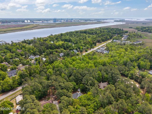 10224 Timber Ridge Court SE, Leland, NC 28451