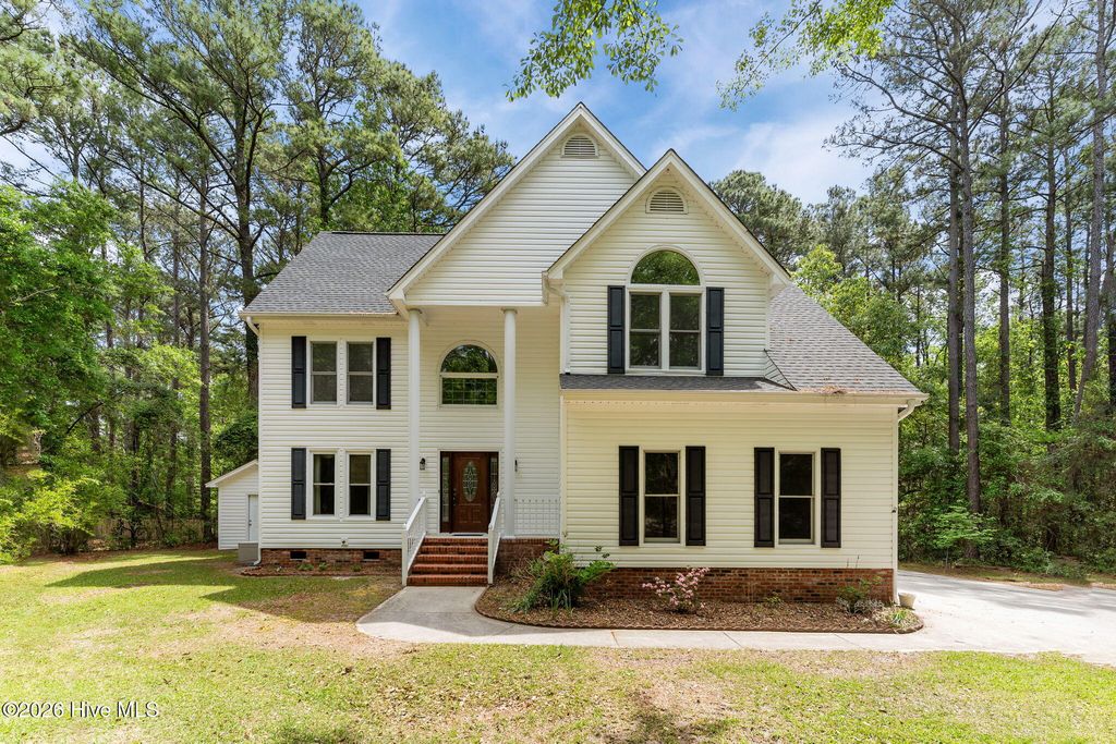 10224 Timber Ridge Court SE, Leland, NC 28451