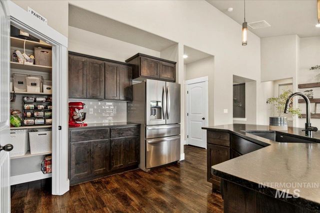 20557 N Glenisla Avenue, Boise, ID 83714