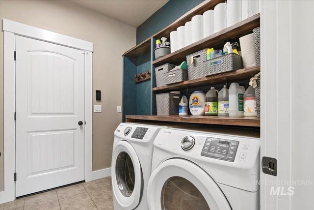 20557 N Glenisla Avenue, Boise, ID 83714