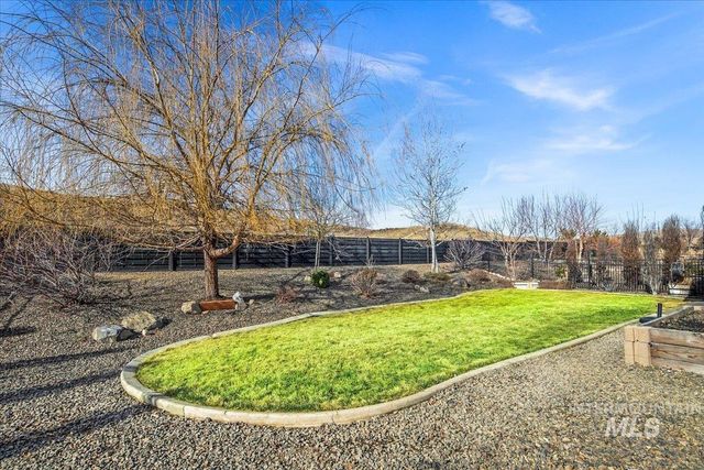 20557 N Glenisla Avenue, Boise, ID 83714