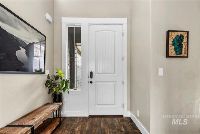 20557 N Glenisla Avenue, Boise, ID 83714