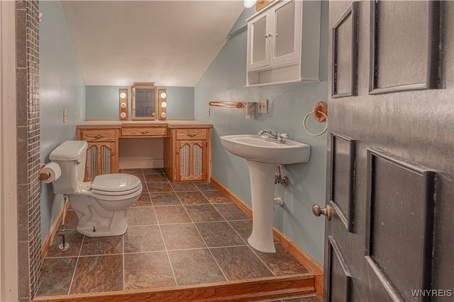 3708 North Ridge Road, Cambria, NY 14094