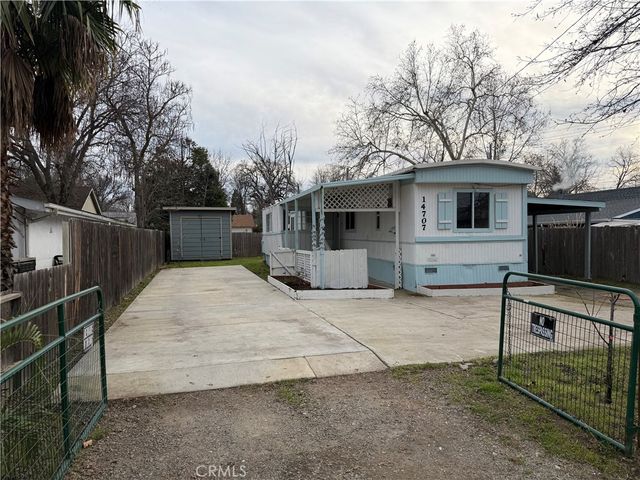 14707 Walnut Avenue, Clearlake, CA 95422