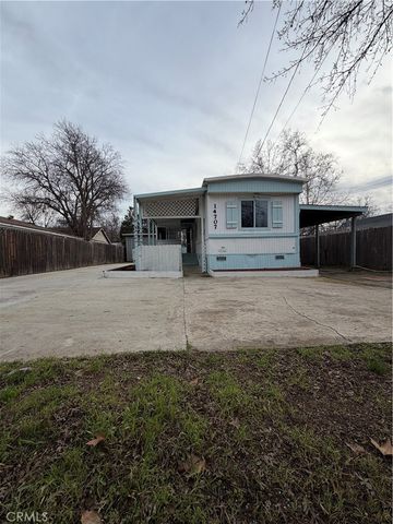 14707 Walnut Avenue, Clearlake, CA 95422