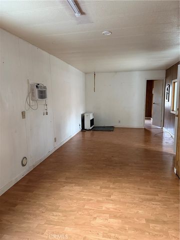 14707 Walnut Avenue, Clearlake, CA 95422