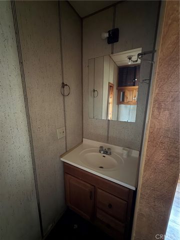 14707 Walnut Avenue, Clearlake, CA 95422