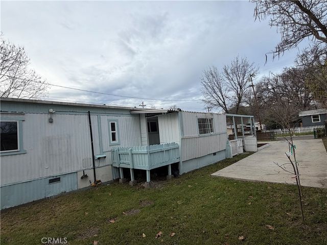 14707 Walnut Avenue, Clearlake, CA 95422