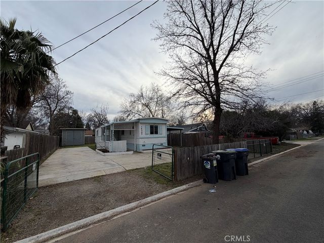 14707 Walnut Avenue, Clearlake, CA 95422