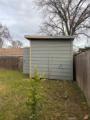 14707 Walnut Avenue, Clearlake, CA 95422