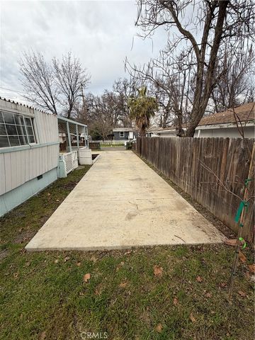 14707 Walnut Avenue, Clearlake, CA 95422