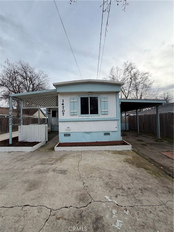 14707 Walnut Avenue, Clearlake, CA 95422