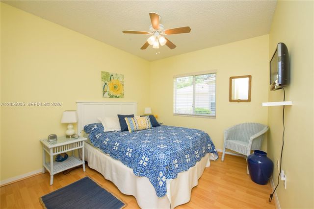 460 SE 24th Dr, Homestead, FL 33033