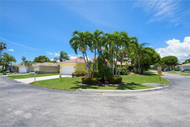 460 SE 24th Dr, Homestead, FL 33033