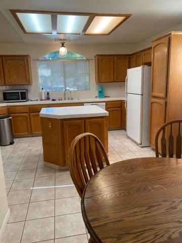 609 Merlot Avenue, Madera, CA 93637