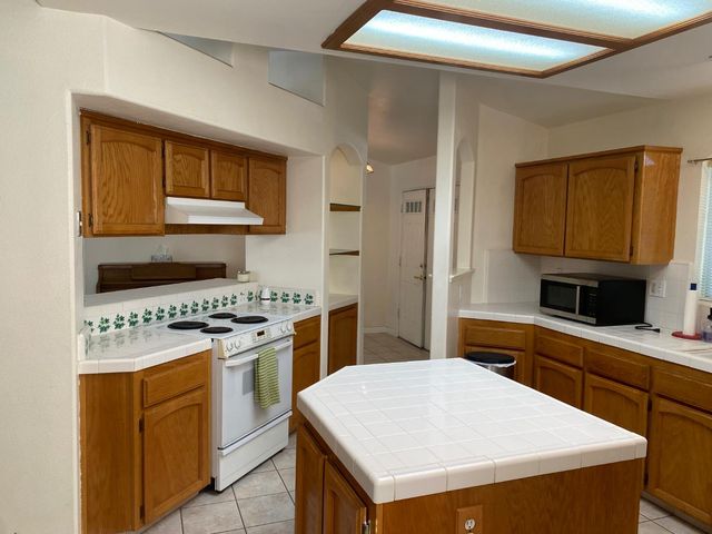 609 Merlot Avenue, Madera, CA 93637