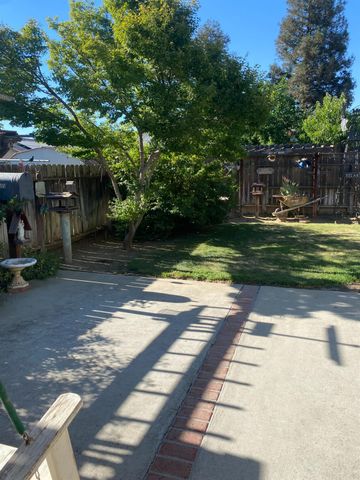 609 Merlot Avenue, Madera, CA 93637