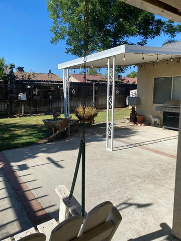 609 Merlot Avenue, Madera, CA 93637