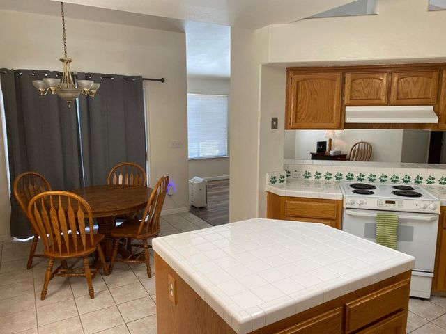 609 Merlot Avenue, Madera, CA 93637