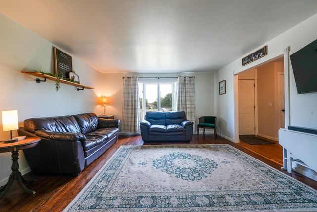 120 S Lexington Ct, Andover, KS 67002