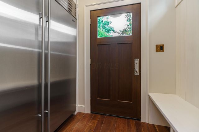 33 E Frankfort Street, Columbus, OH 43206