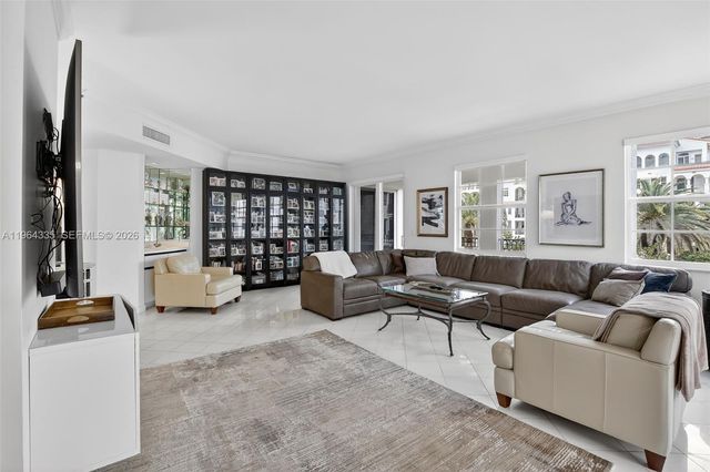 3500 ISLAND BL D-201, Aventura, FL 33160