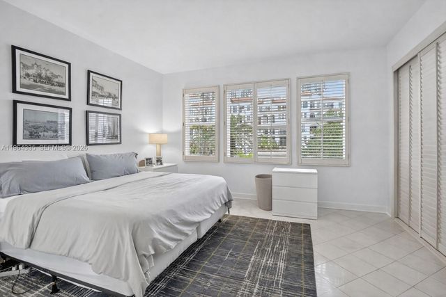 3500 ISLAND BL D-201, Aventura, FL 33160