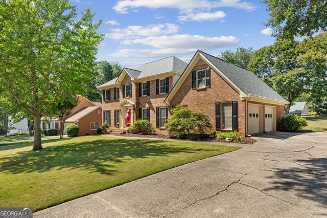 5063 Bridgeport Lane, Peachtree Corners, GA 30092