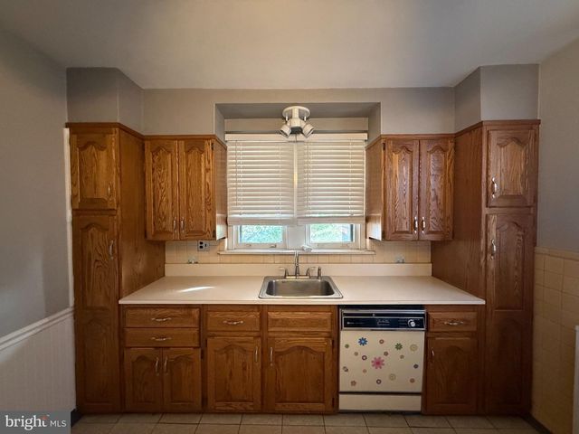 3148 RAWLE ST, Philadelphia, PA 19149