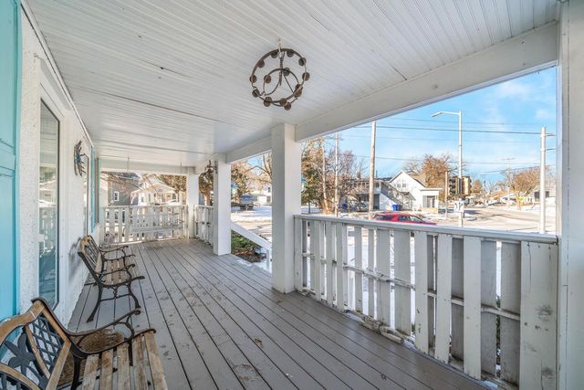 1303 W PROSPECT AVENUE, Appleton, WI 54914