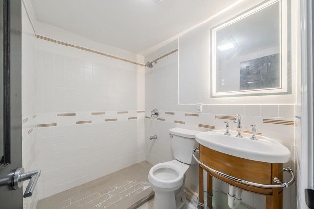 1303 W PROSPECT AVENUE, Appleton, WI 54914