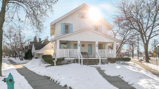 1303 W PROSPECT AVENUE, Appleton, WI 54914