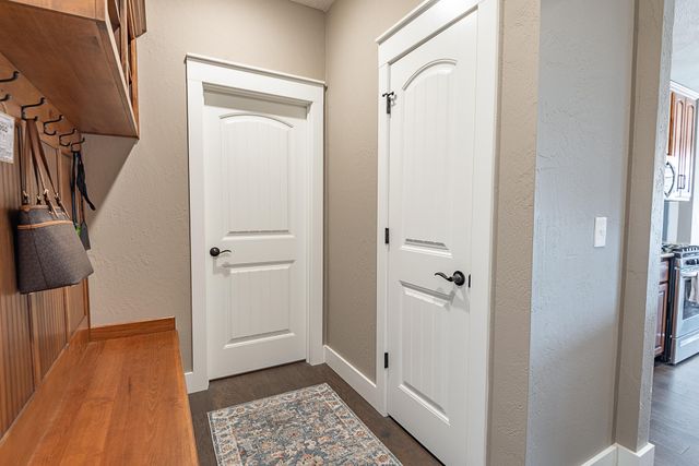 4608 N Venice Avenue, Ozark, MO 65721