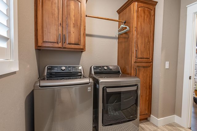 4608 N Venice Avenue, Ozark, MO 65721