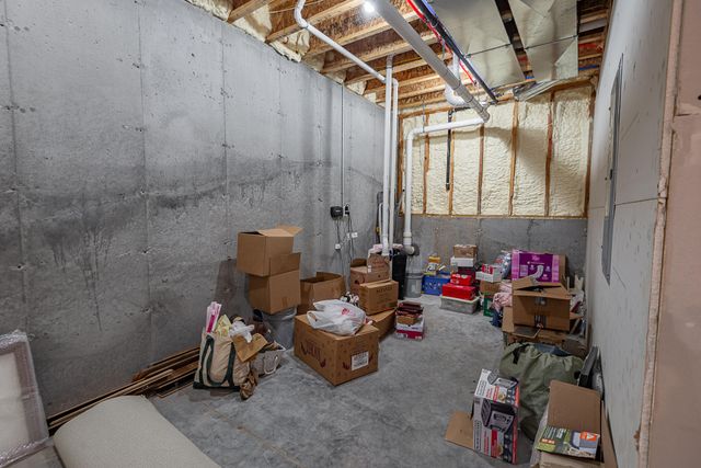 4608 N Venice Avenue, Ozark, MO 65721