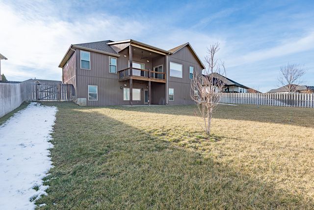 4608 N Venice Avenue, Ozark, MO 65721