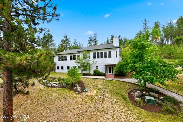 18772 W Riverview DR, Post Falls, ID 83854