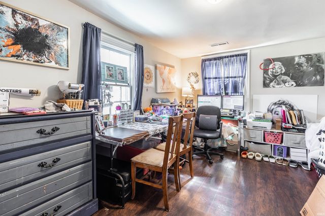 209 Sycamore Street, Newburgh, IN 47630