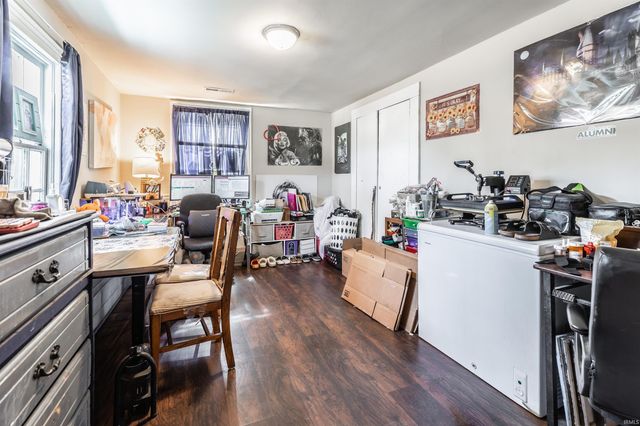 209 Sycamore Street, Newburgh, IN 47630