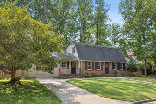 925 Etna DR, Newport News, VA 23608