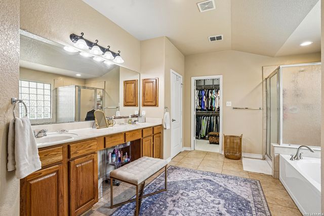 141 CLAYWELL DR, San Antonio, TX 78209