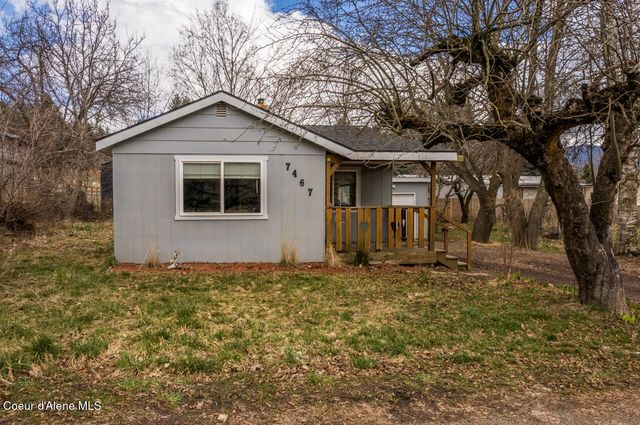 7467 Wells St, Bonners Ferry, ID 83805