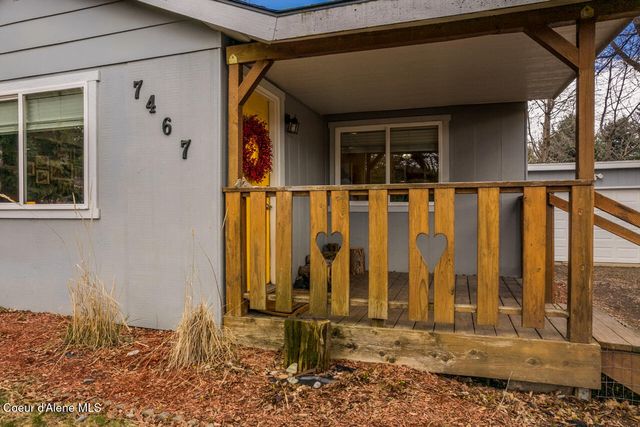 7467 Wells St, Bonners Ferry, ID 83805