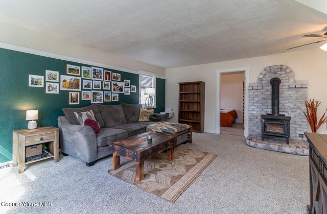 7467 Wells St, Bonners Ferry, ID 83805