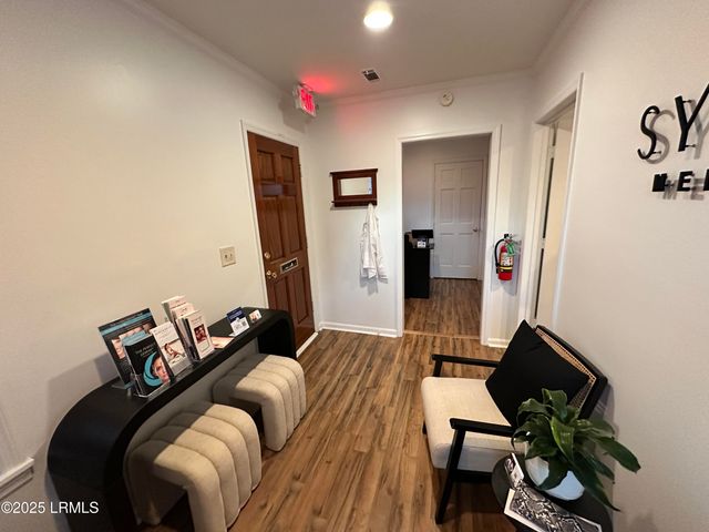 1214 King Street, Beaufort, SC 29902
