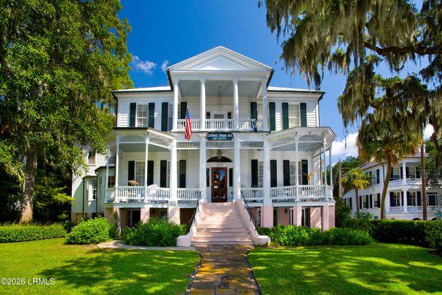 1214 King Street, Beaufort, SC 29902